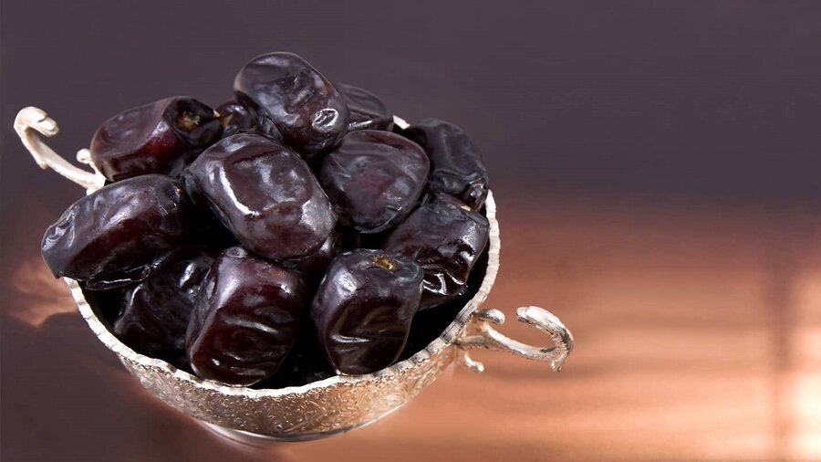 تصویر 4 از خرما مضافتی شیرازی خوش طعم با شیرینی ملایم